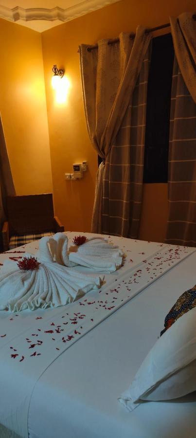 Paradiso Hotels & Resorts ดาร์เอสซาลาม ภายนอก รูปภาพ